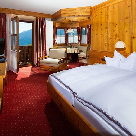 Hotel-Gasthof Nutzkaser ラムサウ エクステリア 写真
