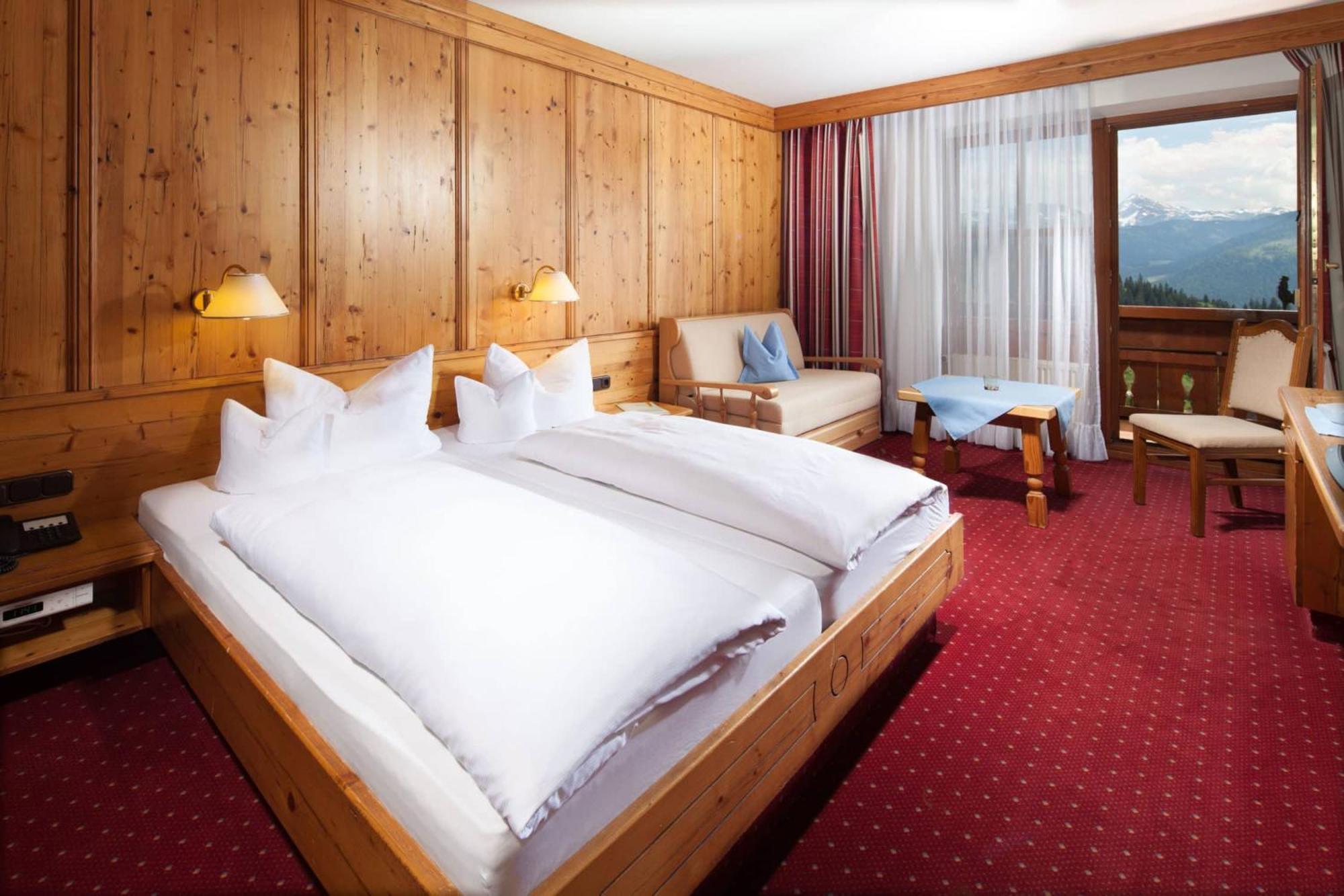 Hotel-Gasthof Nutzkaser ラムサウ エクステリア 写真