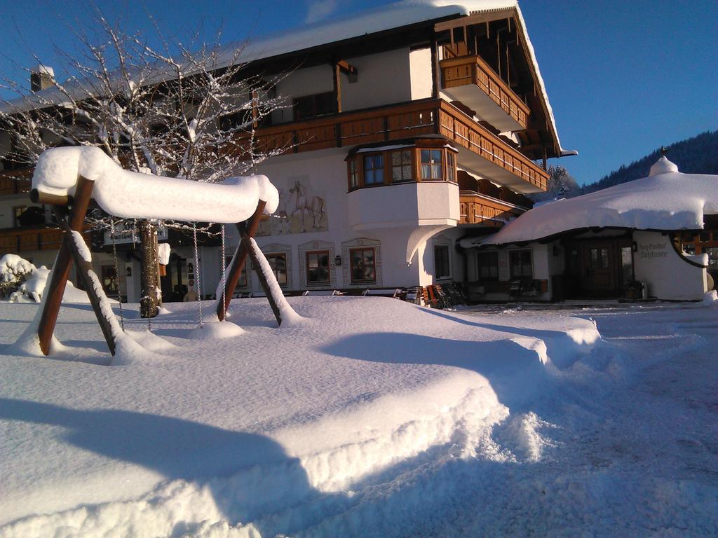 Hotel-Gasthof Nutzkaser ラムサウ エクステリア 写真