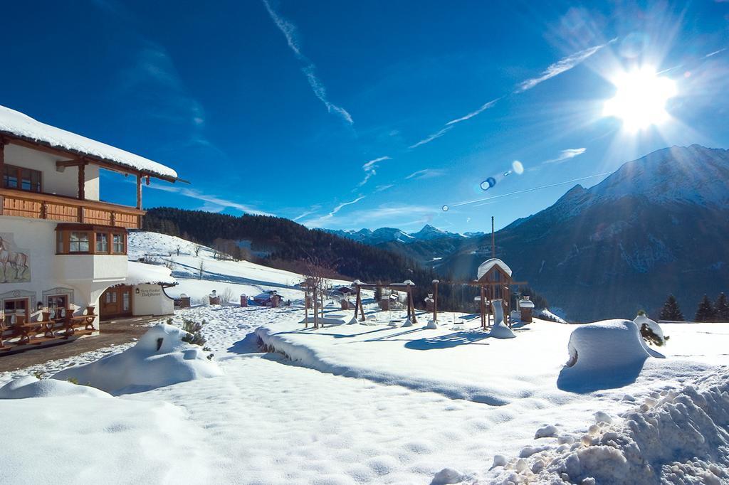 Hotel-Gasthof Nutzkaser ラムサウ エクステリア 写真
