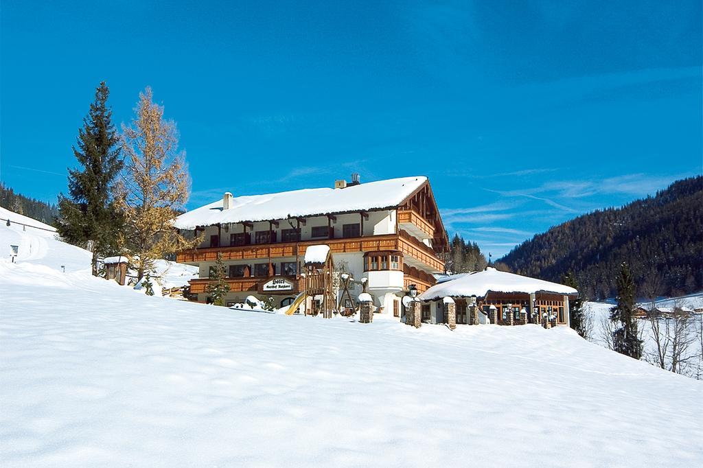 Hotel-Gasthof Nutzkaser ラムサウ エクステリア 写真